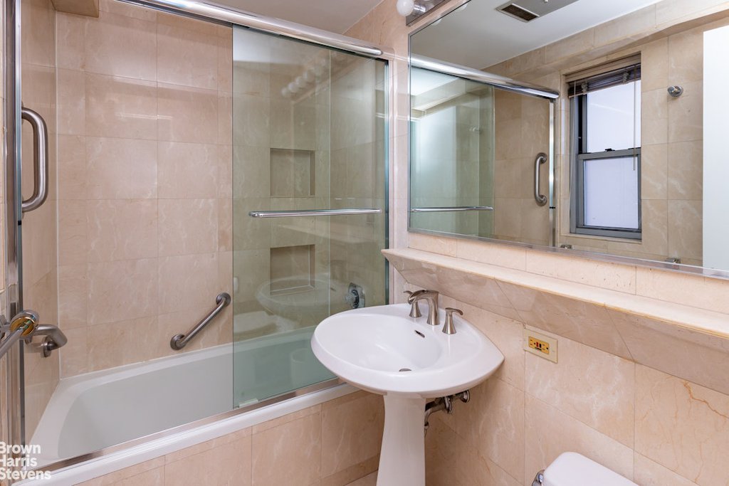 400 East 56th Street, Unit 27H photo 14