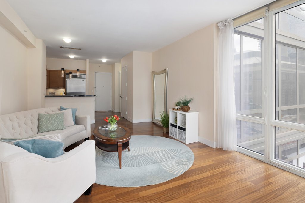 10 West End Avenue, Unit 4D photo 2