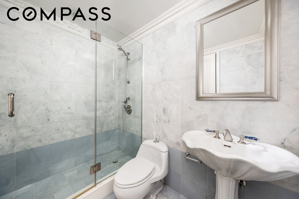 641 Fifth Avenue, Unit 27A photo 25
