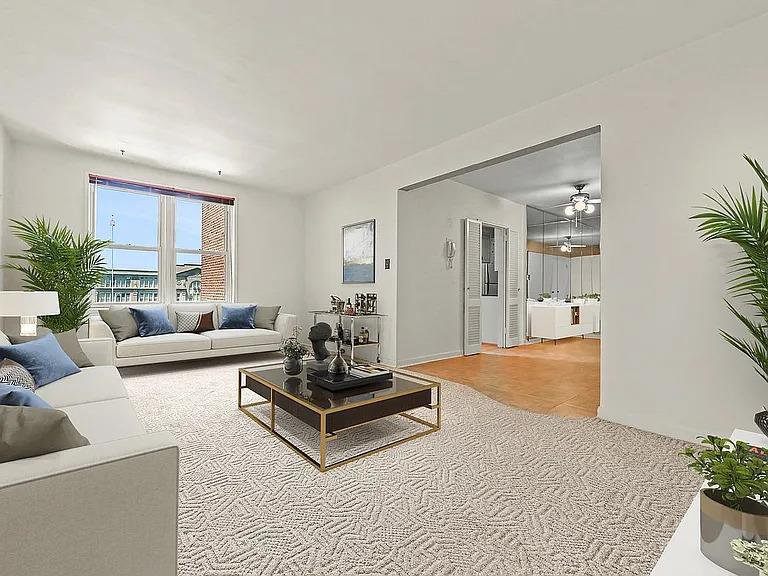 2727 Ocean Parkway, Unit E22