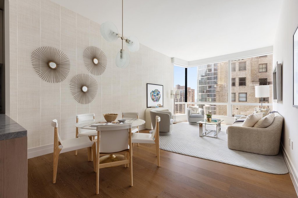 77 Greenwich Street, Unit 39B
