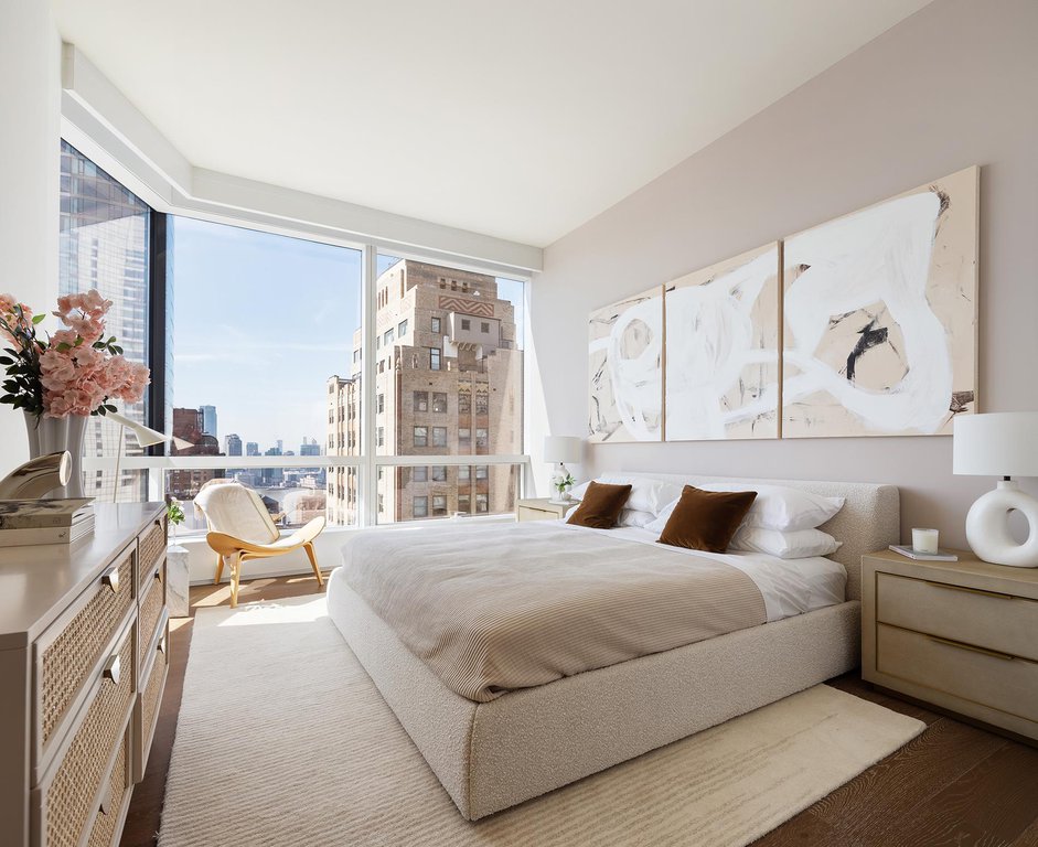 77 Greenwich Street, Unit 39B photo 5