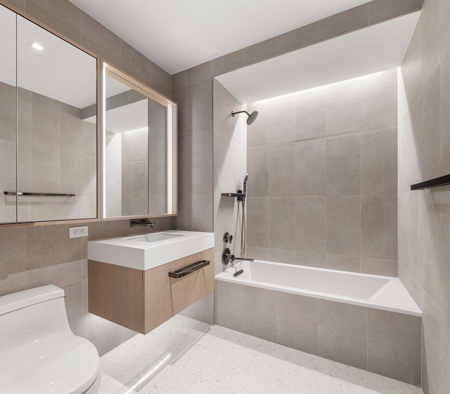 77 Greenwich Street, Unit 39B photo 8