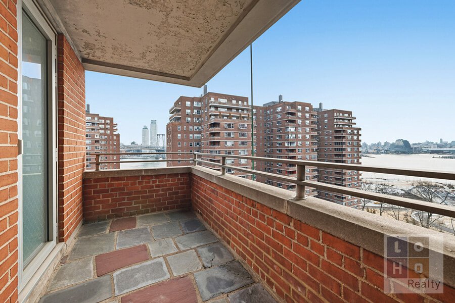 573 Grand Street, Unit D1504 photo 8