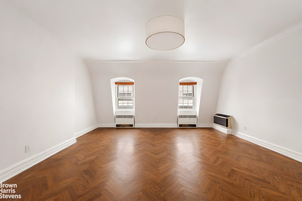 52 East 69th Street – For Sale photo 9