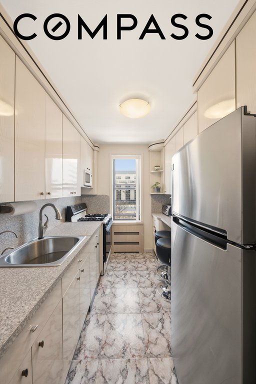 2620 Ocean Parkway, Unit 4C photo 5