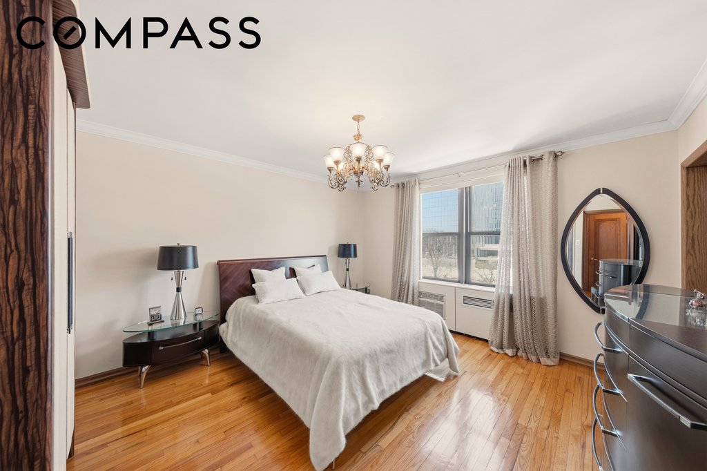 2620 Ocean Parkway, Unit 4C photo 6