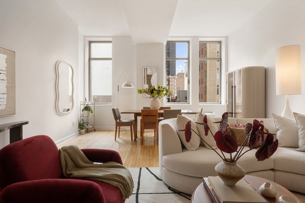 252 Seventh Avenue, Unit 7K
