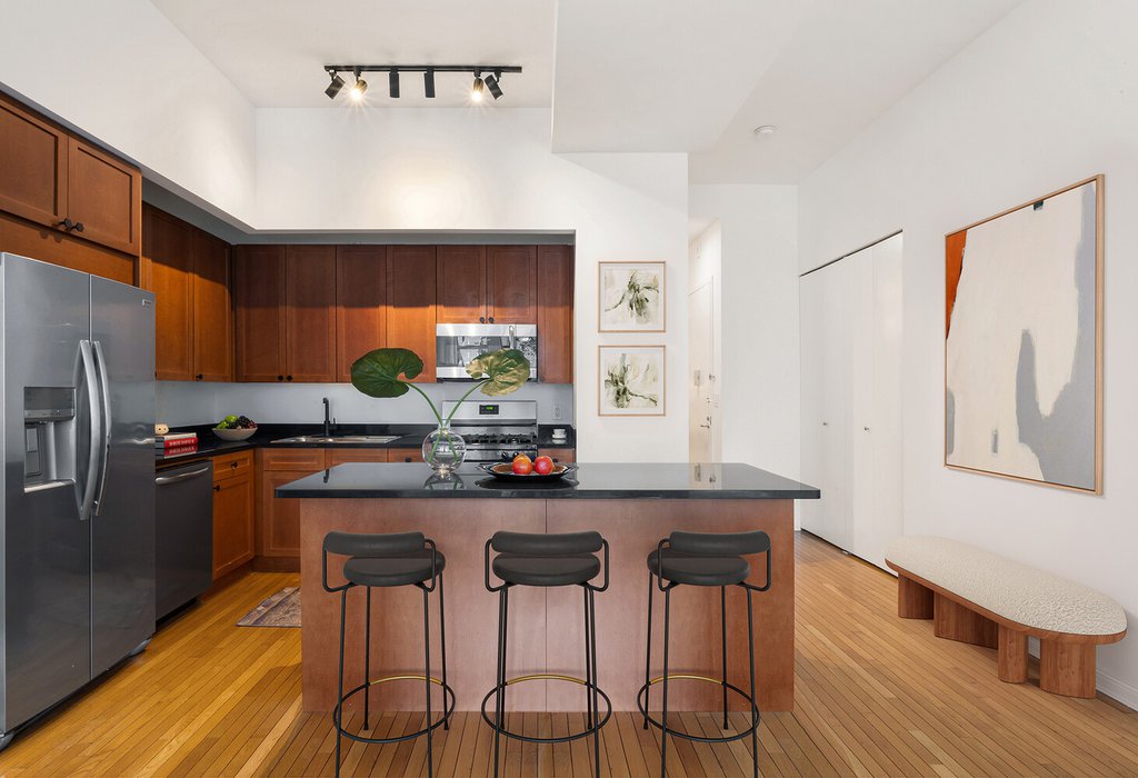 252 Seventh Avenue, Unit 7K photo 3
