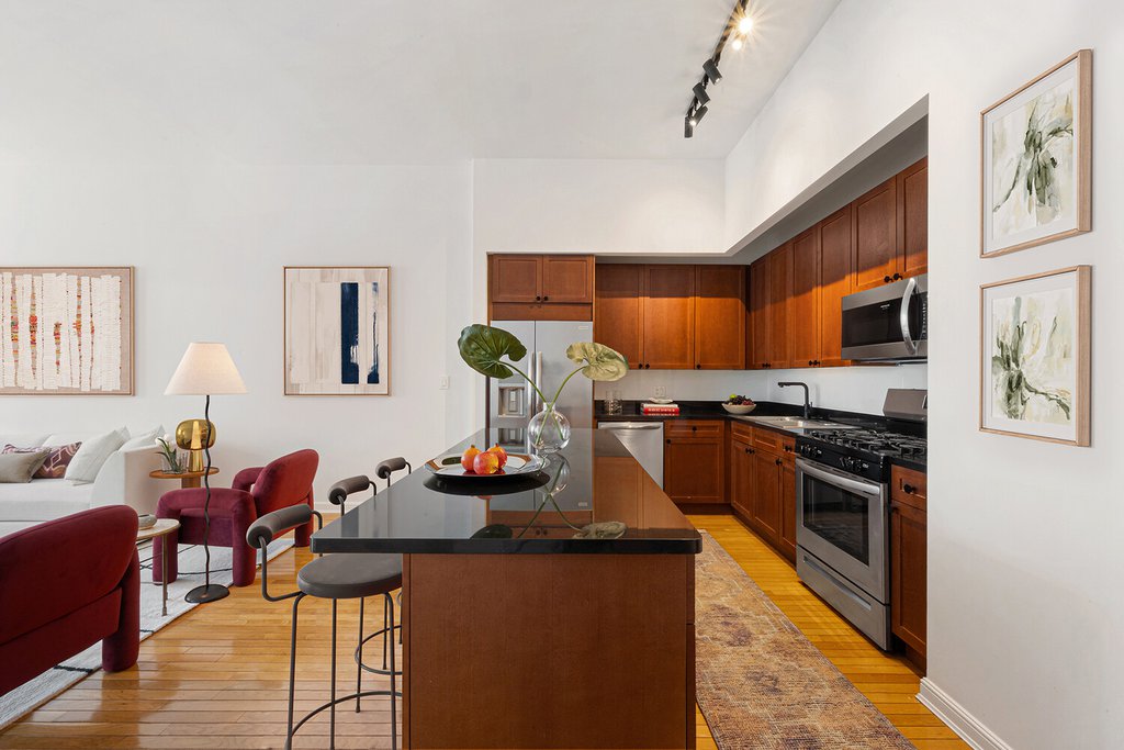 252 Seventh Avenue, Unit 7K photo 4
