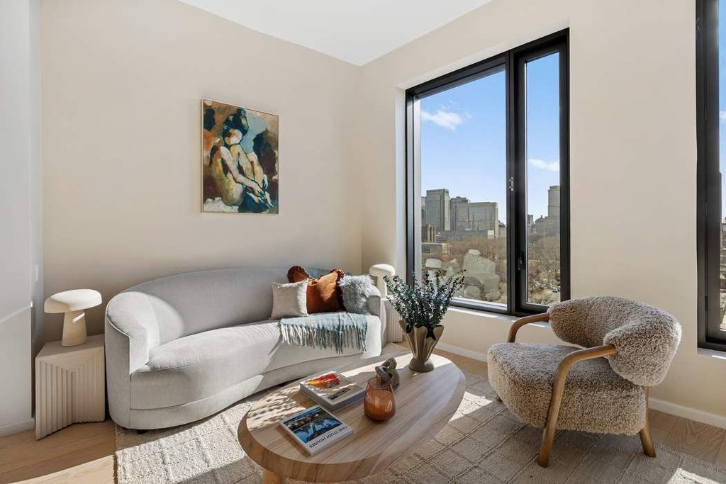 30 Front Street, Unit 19D photo 2