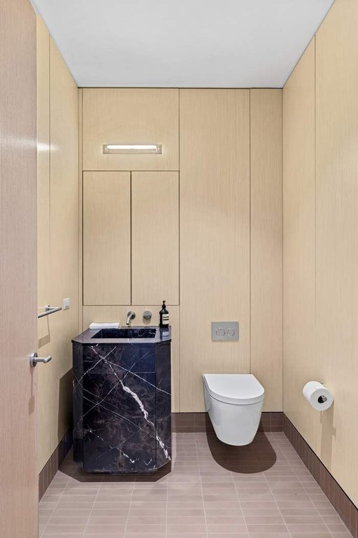 30 Front Street, Unit 19D photo 7