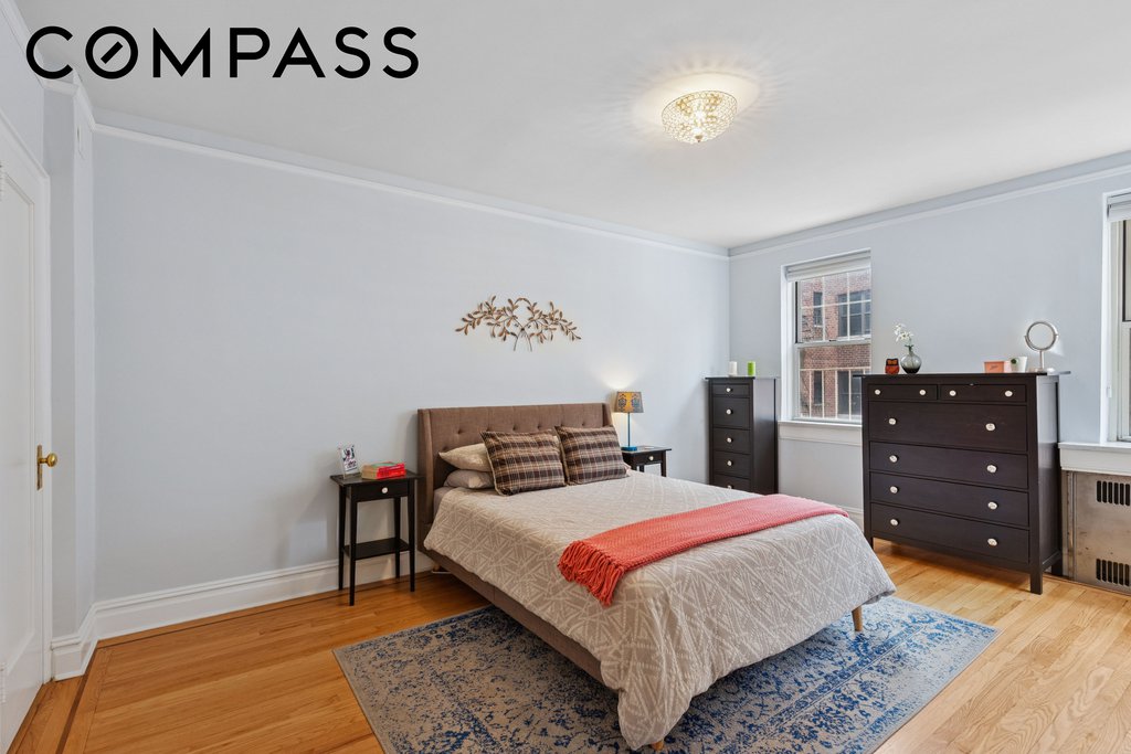 720 Fort Washington Avenue, Unit 5D photo 6