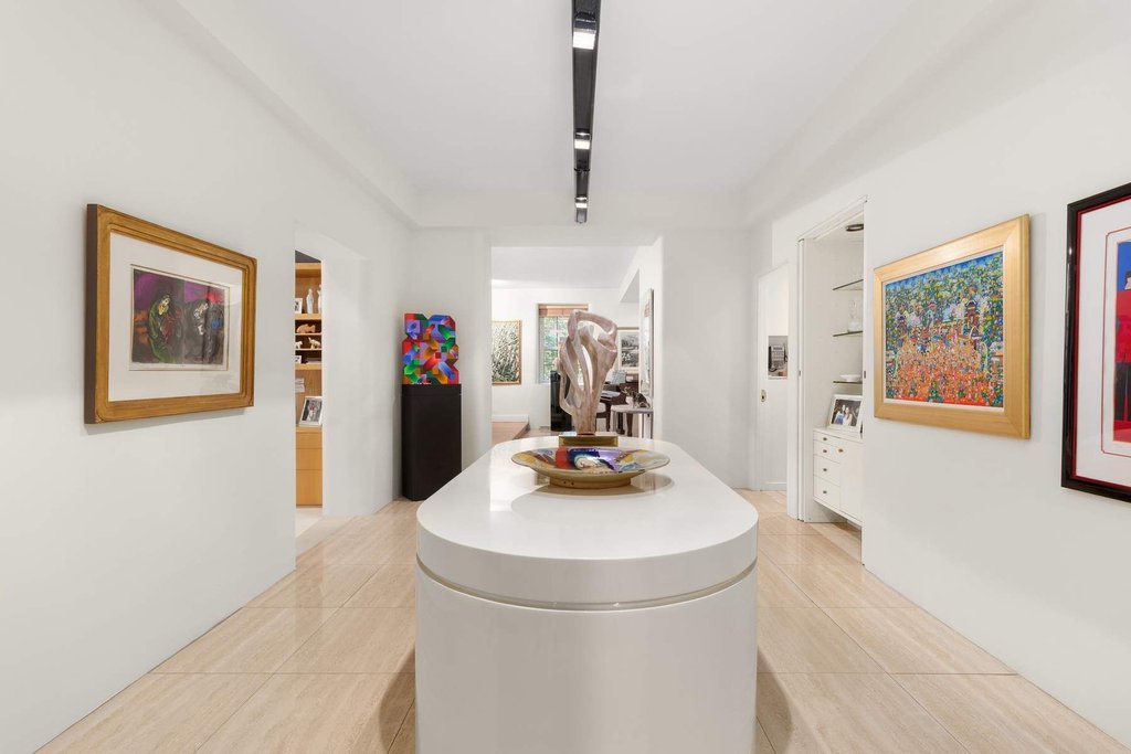 860 Park Avenue, Unit 3 photo 9