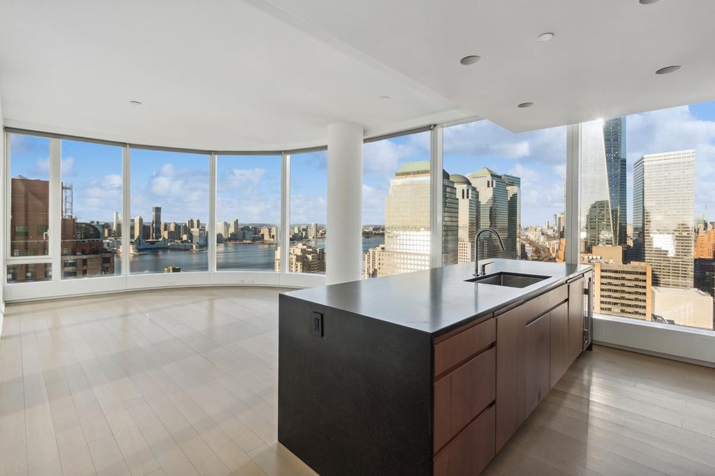 50 West Street, Unit 49D photo 2