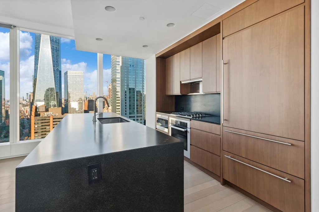 50 West Street, Unit 49D photo 7