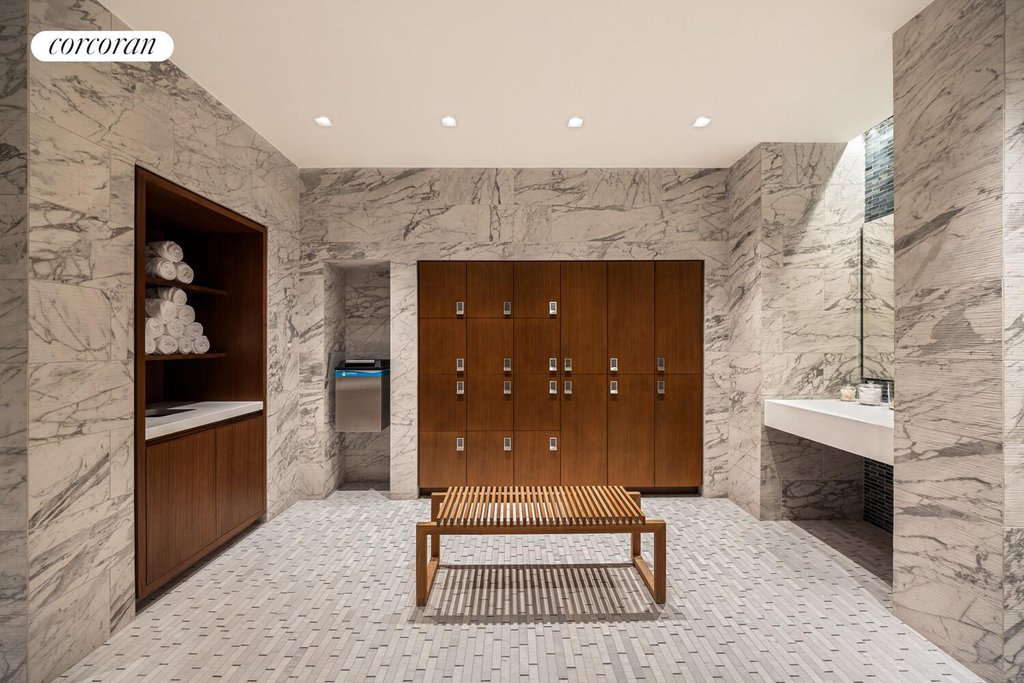 50 West 66th Street, Unit 40SE photo 24