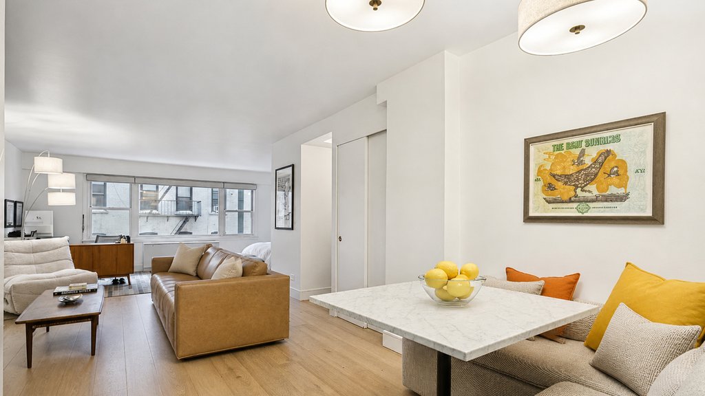 333 East 66th Street, Unit 5R photo 3
