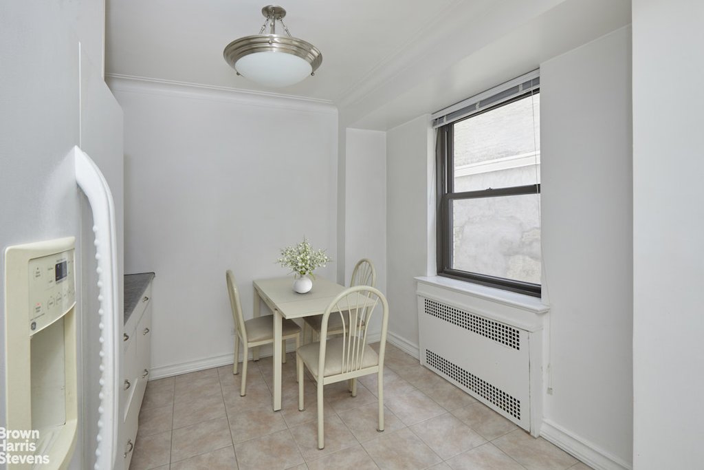 860 Fifth Avenue, Unit 8FG photo 3