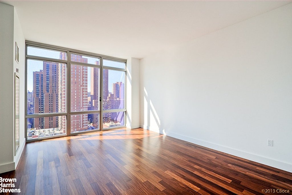 333 East 91st Street, Unit 19D photo 3
