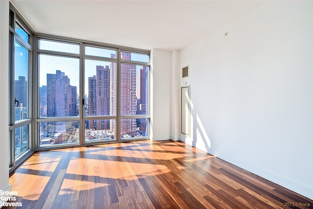 333 East 91st Street, Unit 19D photo 5
