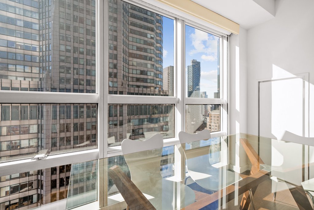 146 West 57th Street, Unit 37E photo 2