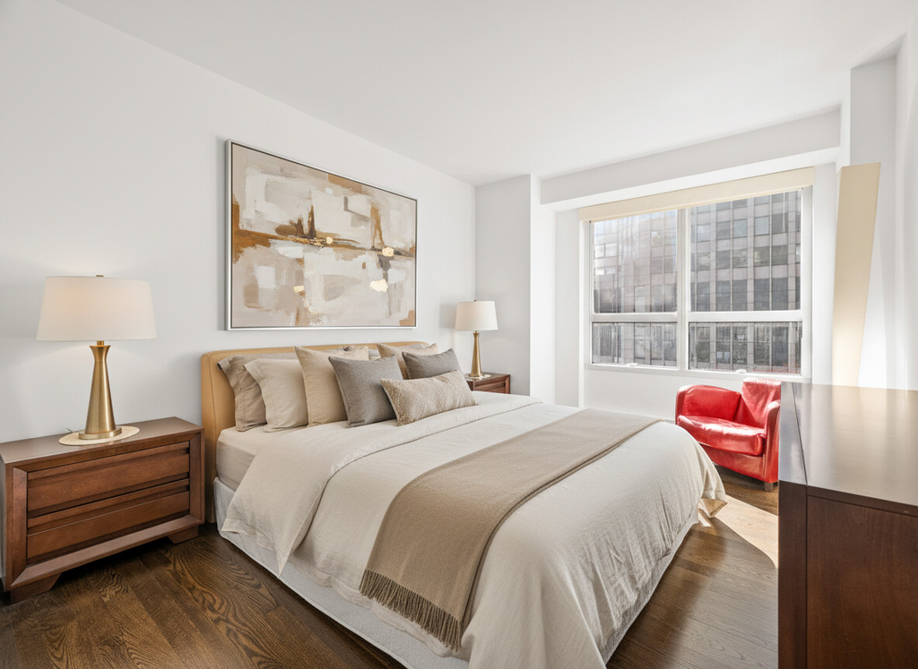 146 West 57th Street, Unit 37E photo 5