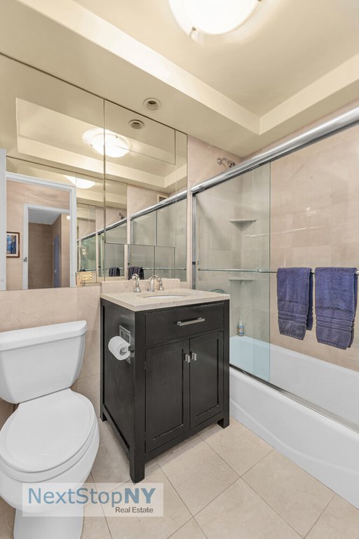 60 Sutton Place South, Unit 8GN photo 9