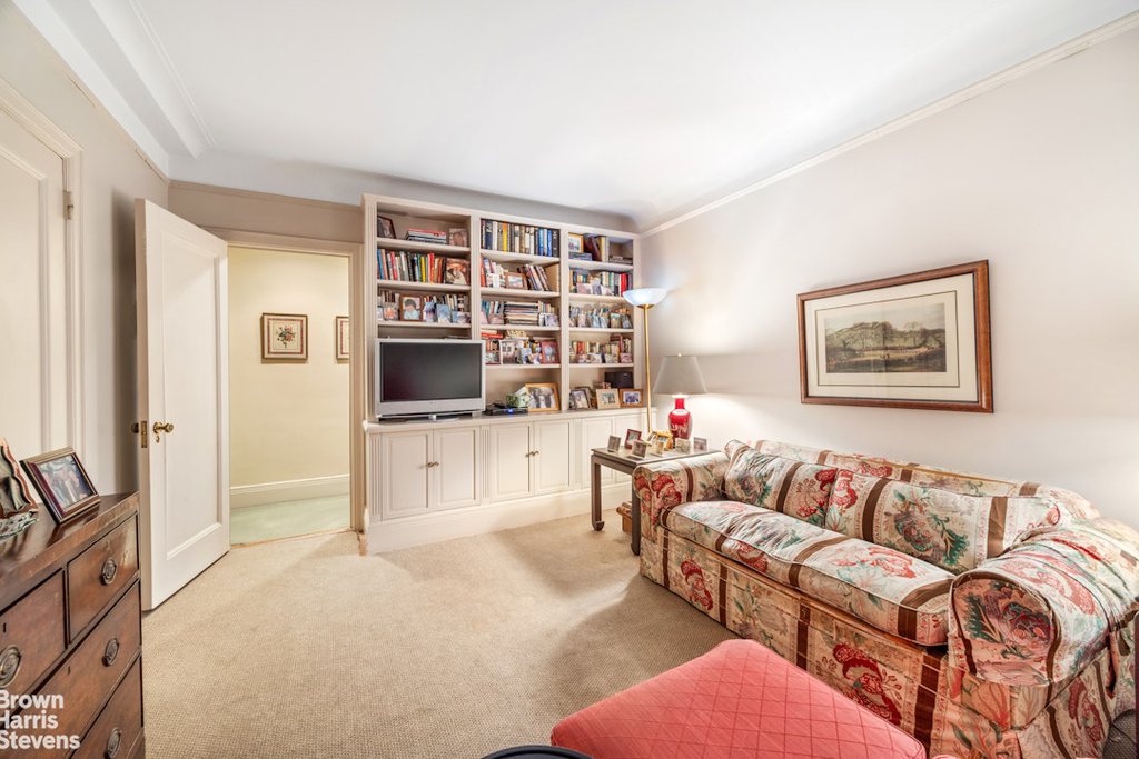 1075 Park Avenue, Unit 3D photo 12