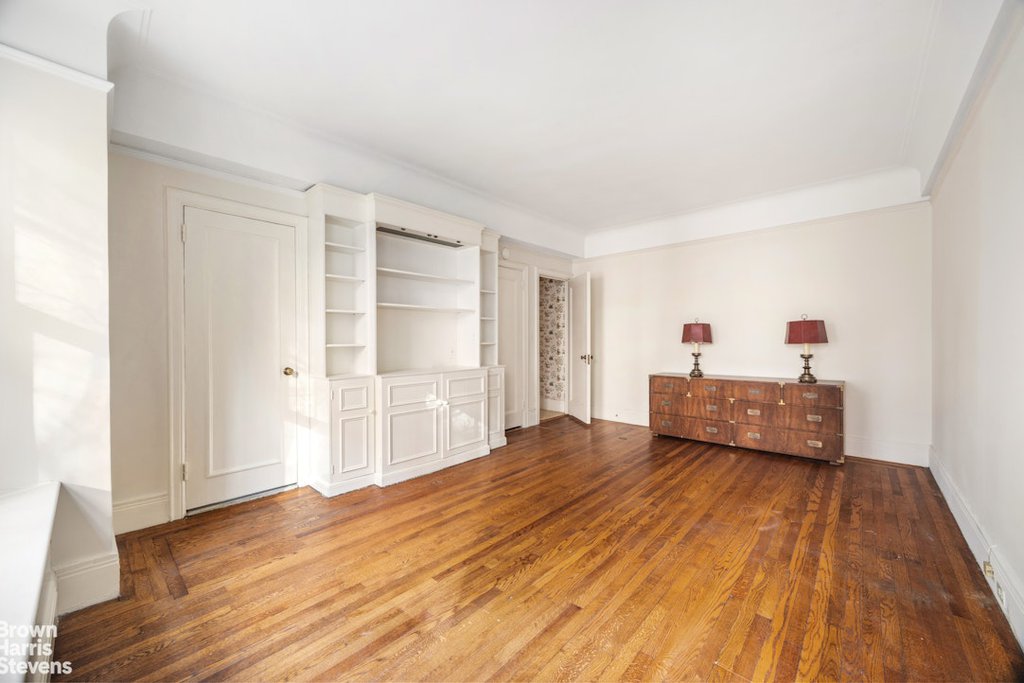 1075 Park Avenue, Unit 3D photo 15