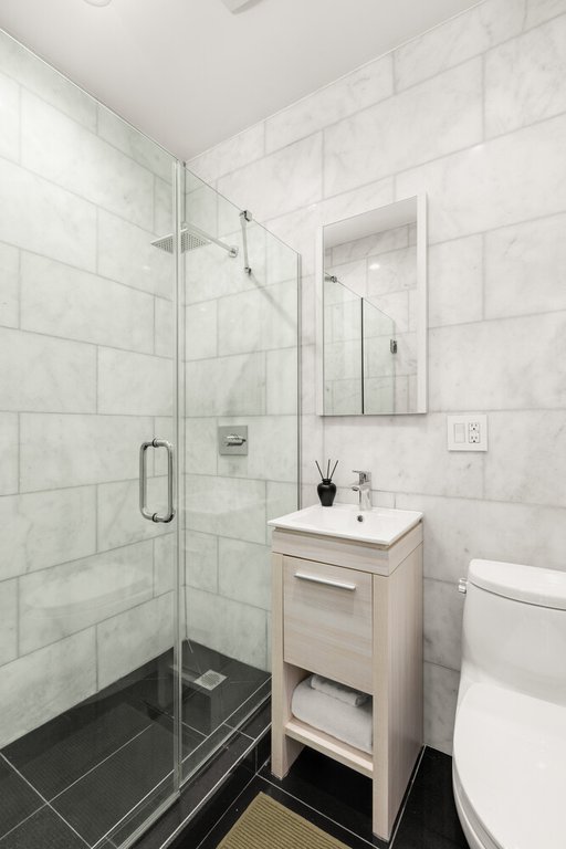 187 Pulaski Street, Unit 2 photo 7