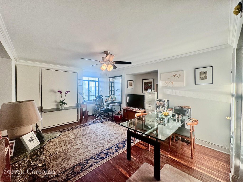 5 Tudor City Place, Unit 2135