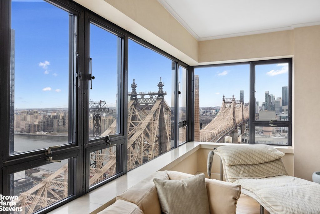 425 East 58th Street, Unit 25B photo 2