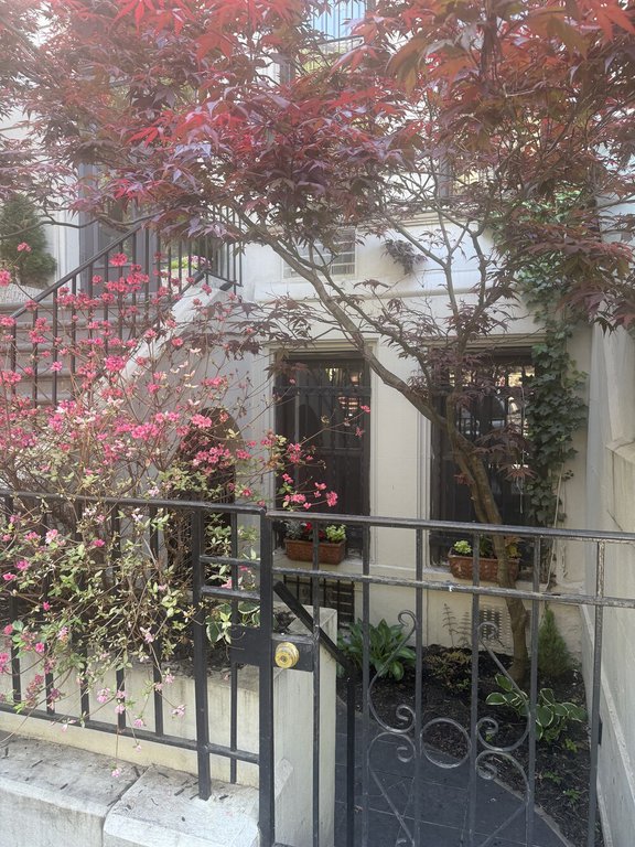 134 West 80th Street, Unit PARLOR
