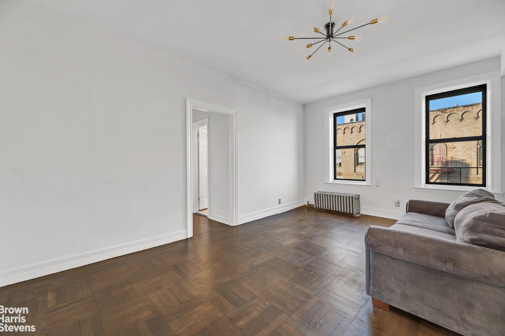 825 Walton Avenue, Unit 5G photo 3
