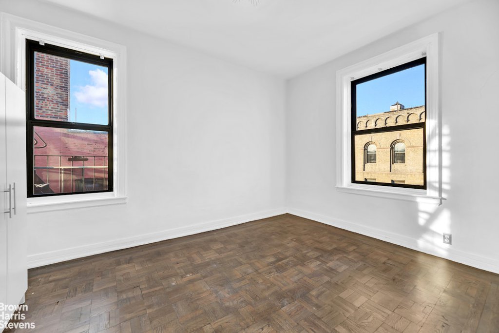 825 Walton Avenue, Unit 5G photo 6
