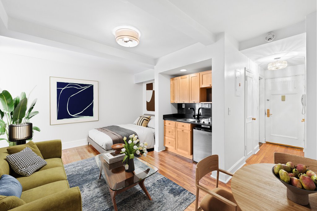 25 Tudor City Place, Unit 1009