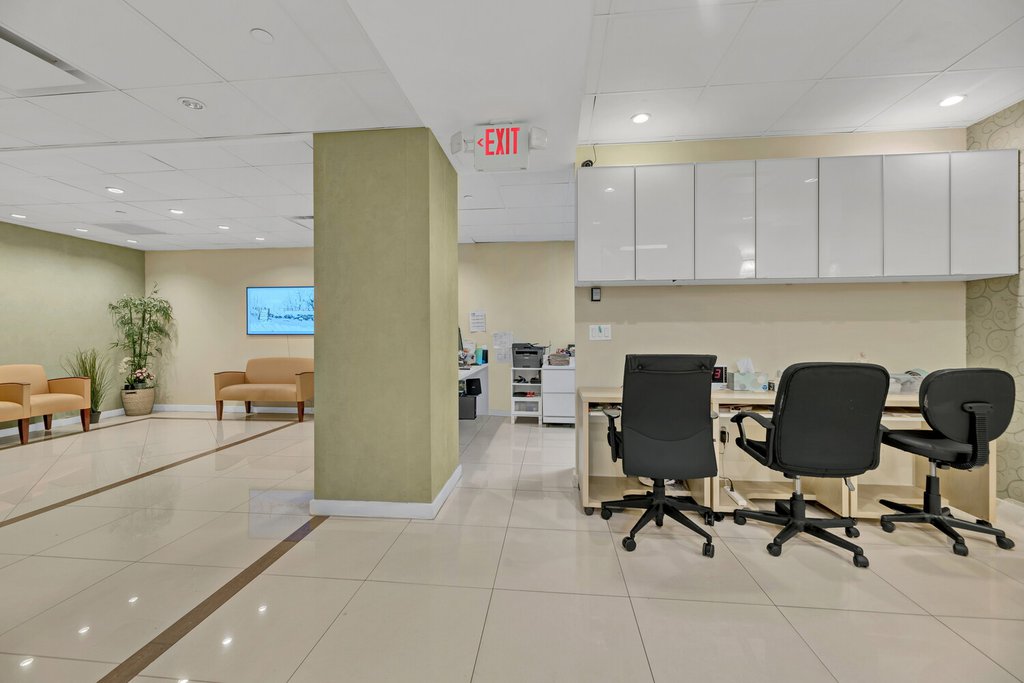 820 Second Avenue, Unit 6A