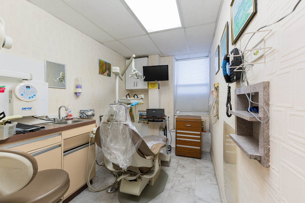 207 Ocean Parkway, Unit 1J photo 9
