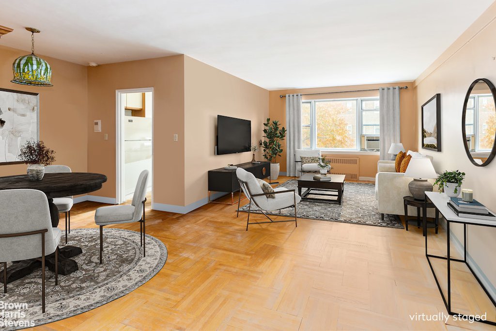 3750 Hudson Manor Terrace, Unit 5DE