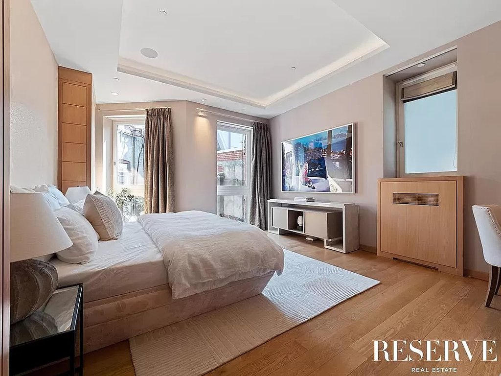 383 West Broadway, Unit PENTHOUSE photo 14