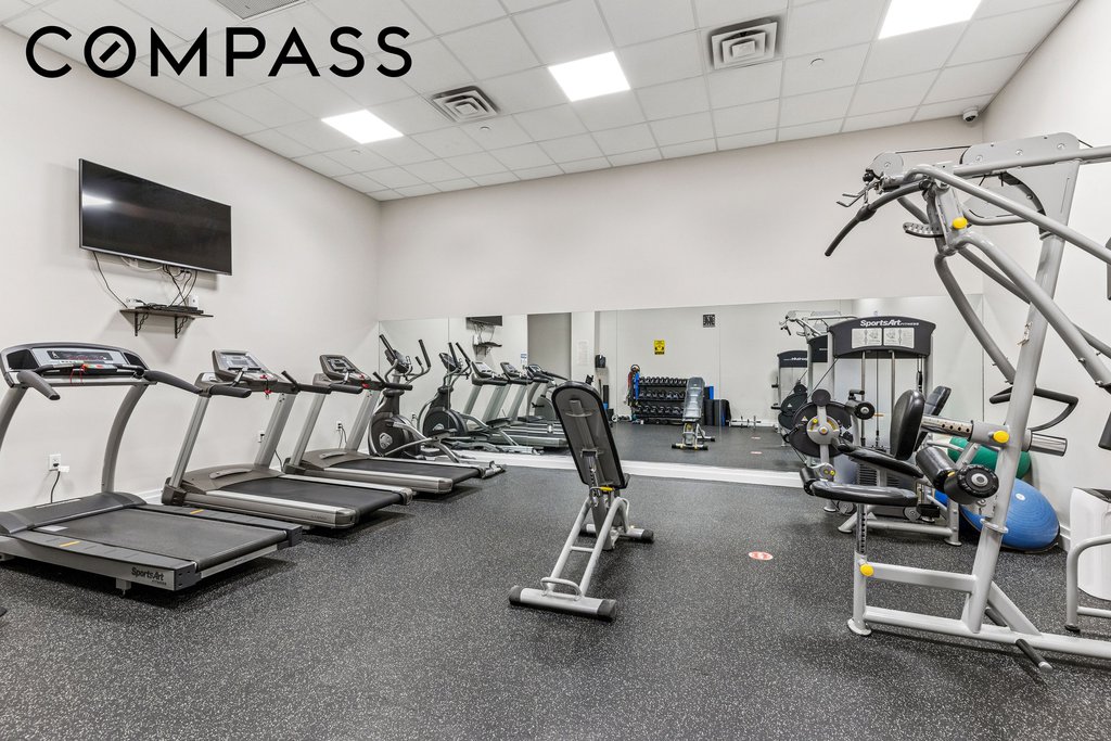 220 West 148th Street, Unit 4G photo 11