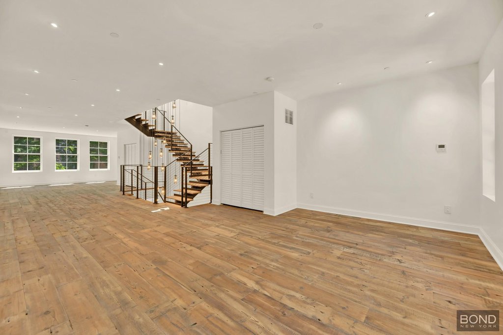 90 Charles Street – For Sale photo 13