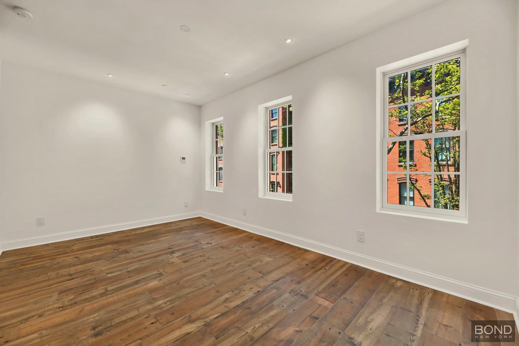 90 Charles Street – For Sale photo 17