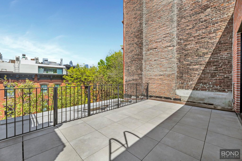 90 Charles Street – For Sale photo 21