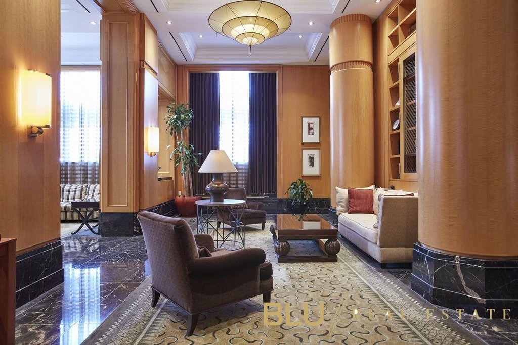 220 Riverside Boulevard, Unit 16L photo 10