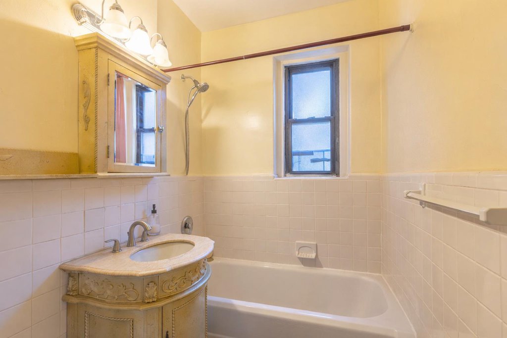 2515 Glenwood Road, Unit 2B photo 7
