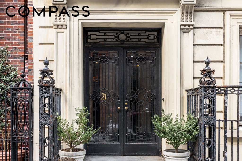 21 East 81st Street
