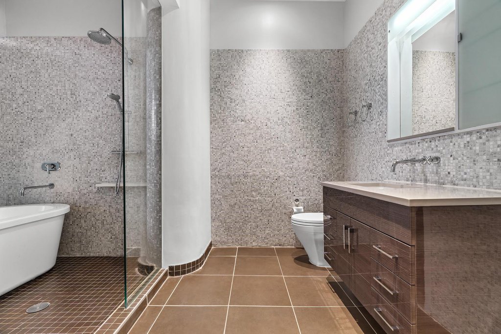 27-28 Thomson Avenue, Unit 608 photo 14