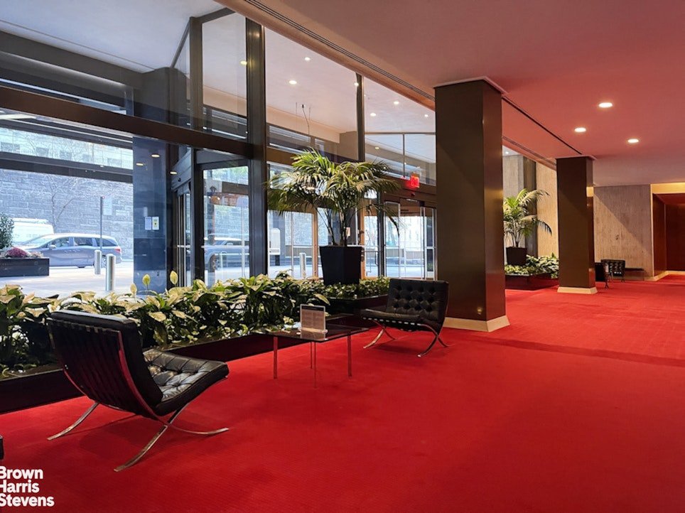 870 United Nations Plaza, Unit 8C photo 12